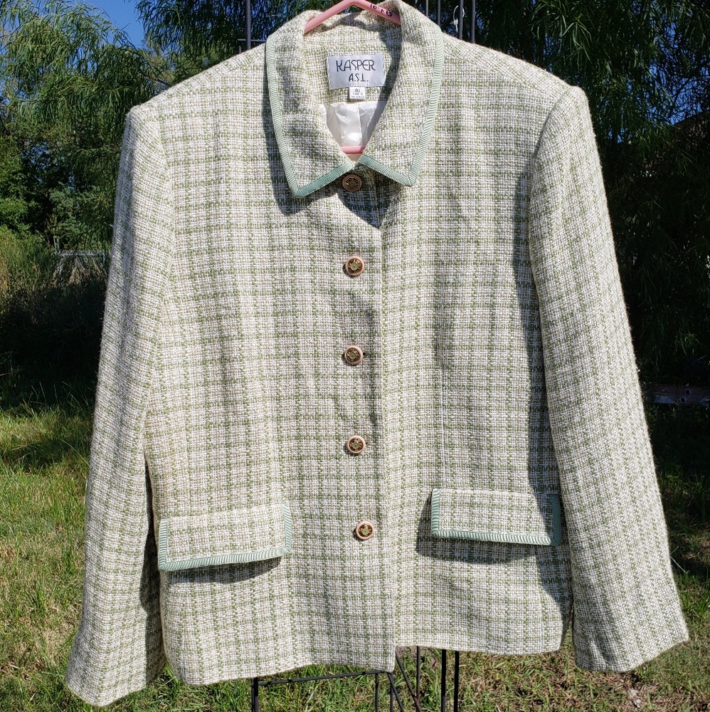 Blazer Kasper Size 18